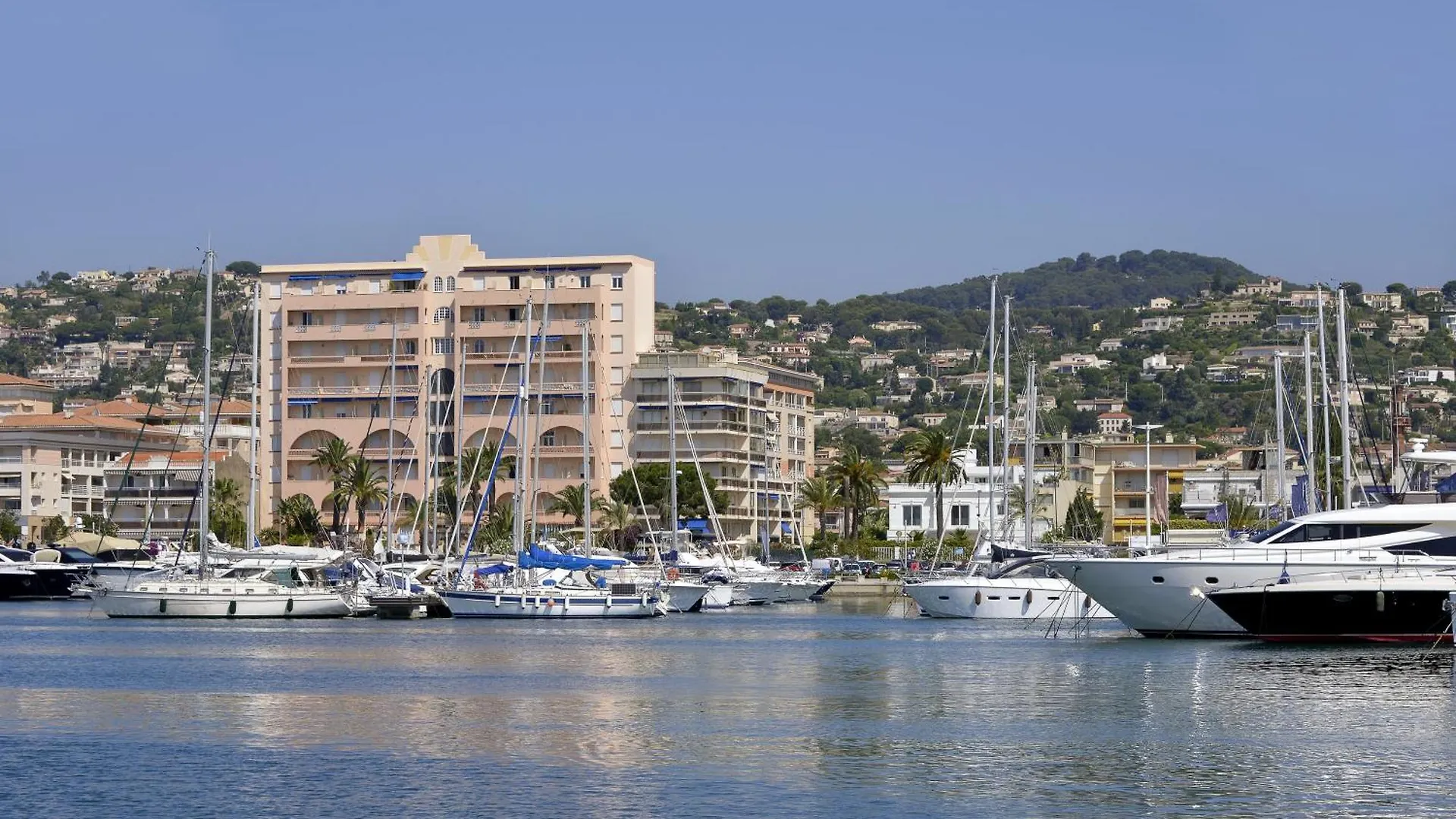 Studio La Mirandole Sea View - Happy Rentals Vallauris France