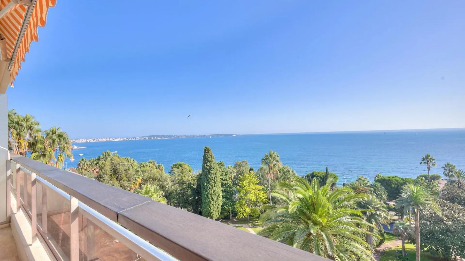Apartment Studio La Mirandole Sea View - Happy Rentals Vallauris